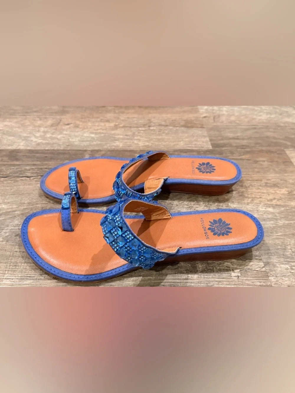 New Yellow Box Blue Embellished Toe-Loop Sandals for Women - Picture 4 of 9